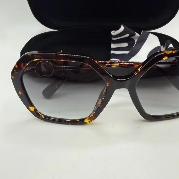 Marc Jacobs Brown Tortoise Sunglasses - Picture 3 of 12